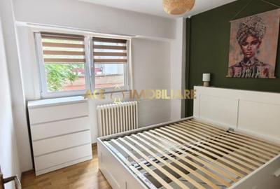 Apartament cu 3 camere semidecomandat, mobilat în Universitate - 2