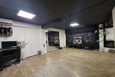 Spațiu comercial, de 120 mp, în Blumăna