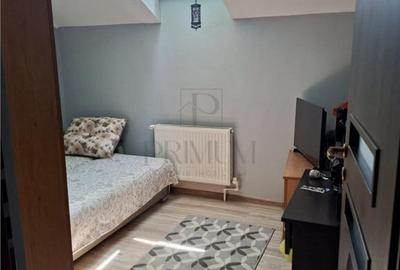 Apartament cu 2 camere decomandat în Lipovei