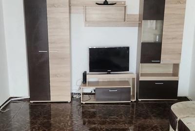 Apartament cu 2 camere decomandat în Universitate - 2