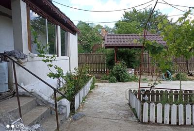 Casă individuală cu 2 camere cu Teren 1865 Mp în Hârsești - 2