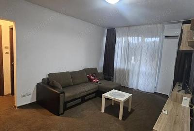 Apartament cu 2 camere semidecomandat în Titan
