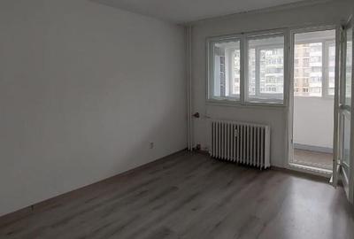 Apartament cu 4 camere decomandat în Unirii - 3