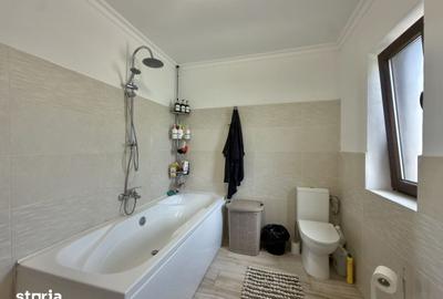 Casă cu 4 camere cu Teren 263 Mp în Sânmihaiu Român - 3