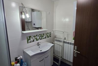 Casă cu 3 camere în Băleni - 4