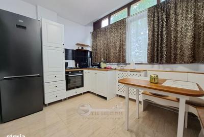Apartament cu 3 camere decomandat în Cug