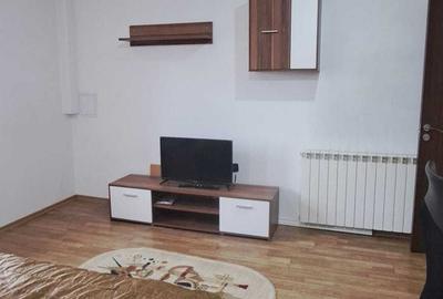 Apartament cu 3 camere decomandat în Central - 7
