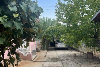 Casă cu 4 camere în Periferie