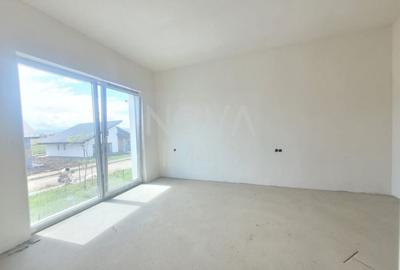 Duplex cu 4 camere cu Canalizare în Șura Mică - 7