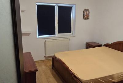 Apartament cu 3 camere decomandat în Mioriței - 4