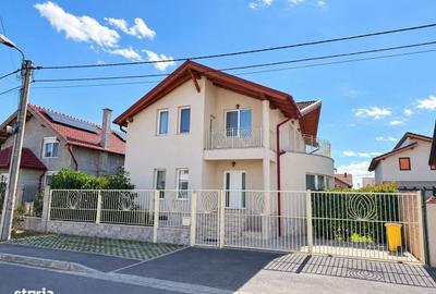 Casă cu 4 camere cu Teren 250 Mp în Central