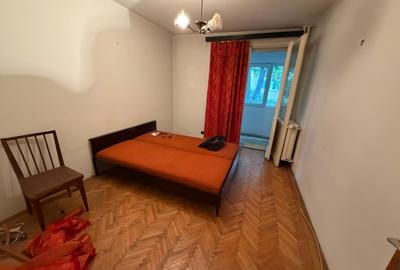 Apartament cu 3 camere semidecomandat în Dristor - 1