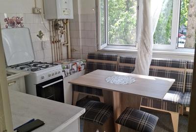 Apartament cu 2 camere nedecomandat în Central