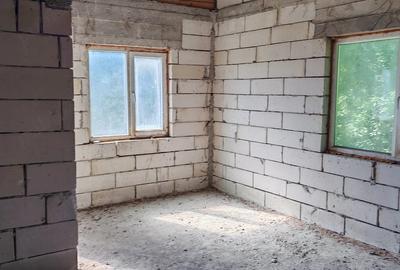 Casă cu Teren 900 Mp în Havârna - 5