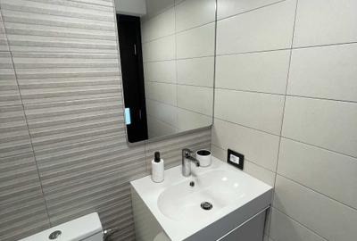 Apartament cu 3 camere decomandat în George Enescu