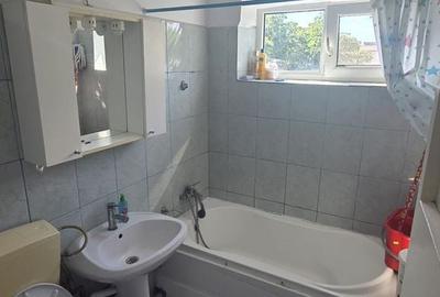 Apartament cu 3 camere semidecomandat în Central - 7