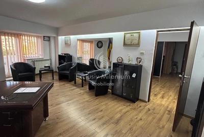 Birou, de 100 mp, în P-ța Alba Iulia - 2