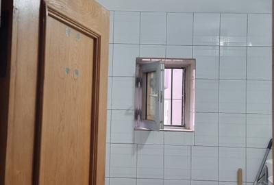 Spațiu comercial, de 69.599998474121 mp, în Central - 4