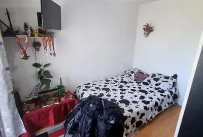 Apartament cu 2 camere nedecomandat în Km 4