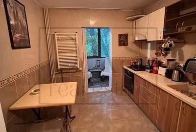 Apartament cu 2 camere decomandat în Aviației