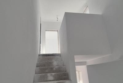 Casă cu 3 camere în Ghiroda - 3