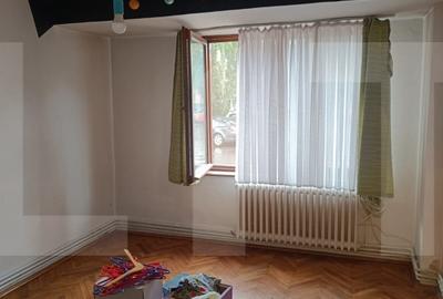 Apartament cu 3 camere decomandat în Central - 1