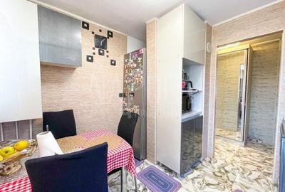 Apartament cu 3 camere semidecomandat în Gheorgheni - 2
