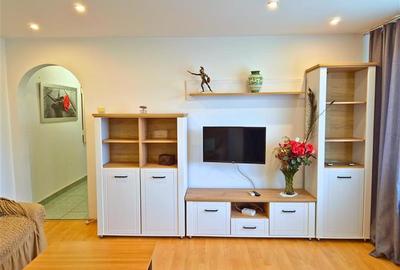 Apartament cu 2 camere semidecomandat, mobilat în 1 Mai - 2