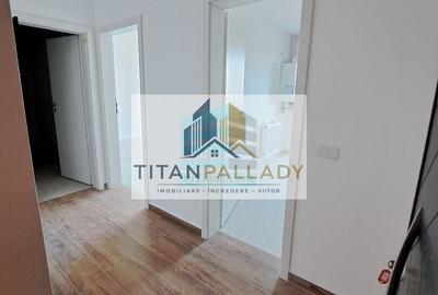 Apartament cu 3 camere decomandat în Titan