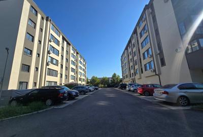 Apartament cu 2 camere decomandat în Dobroești