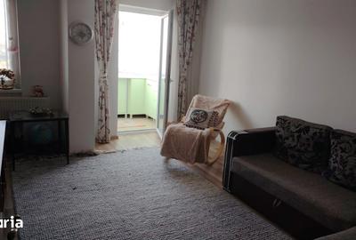 Apartament cu 2 camere decomandat în Obcini