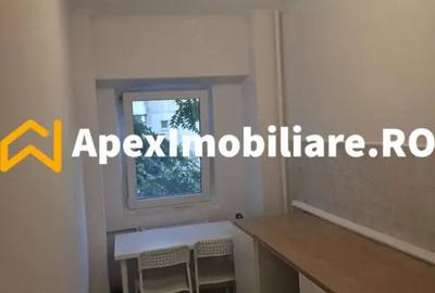 Garsonieră decomandată în Vitan