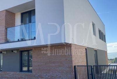 Duplex cu 4 camere cu Canalizare în Iris