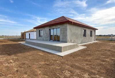 Casă individuală cu 4 camere cu Teren 385 Mp în Berceni