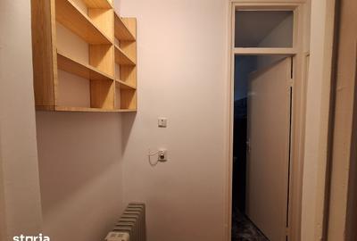 Apartament cu 2 camere semidecomandat, mobilat în Soarelui