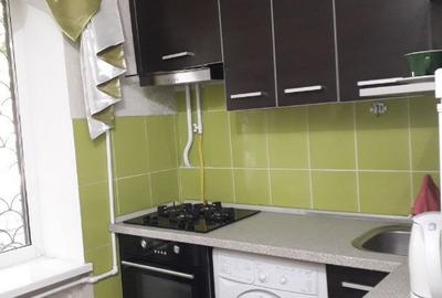 Apartament cu 2 camere decomandat în Olimpia-Stadion - 1