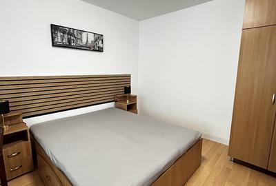 Apartament cu 2 camere semidecomandat, mobilat în Central