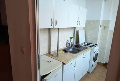Garsonieră nedecomandată în UTA - 3