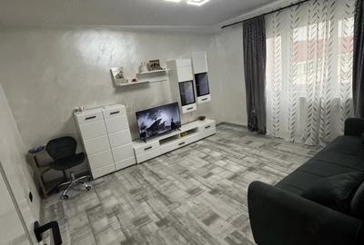 Apartament cu 2 camere decomandat în Central - 2