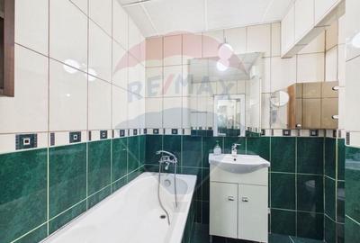 Apartament cu 3 camere decomandat, mobilat în Central - 16