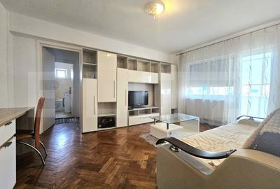 Apartament cu 2 camere semidecomandat, mobilat în Ultracentral