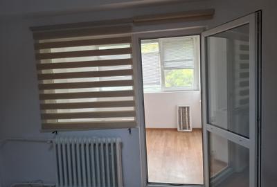 Apartament cu 3 camere decomandat în Alba Iulia - 4