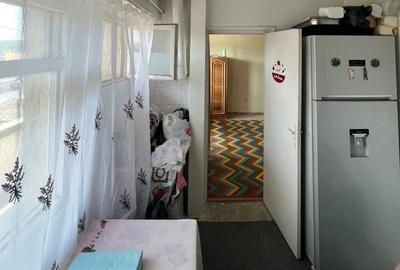 Garsonieră decomandată în Traian - 5