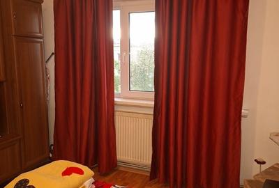 Apartament cu 3 camere decomandat în Rovine - 12