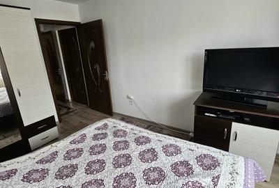 Apartament cu 4 camere semidecomandat în Central - 3