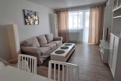 Apartament cu 2 camere decomandat în Exterior Vest
