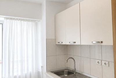 Apartament cu 2 camere decomandat în 13 Septembrie