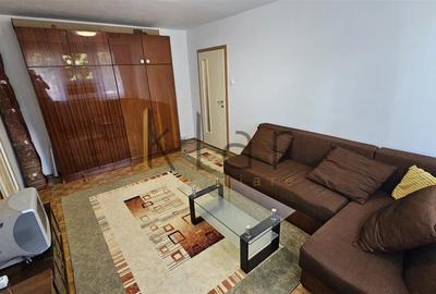 Apartament cu 2 camere semidecomandat, mobilat în Gheorgheni