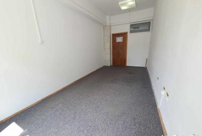 Spațiu comercial, de 20 mp, în Central - 2