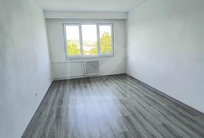 Garsonieră în Gruia - 2